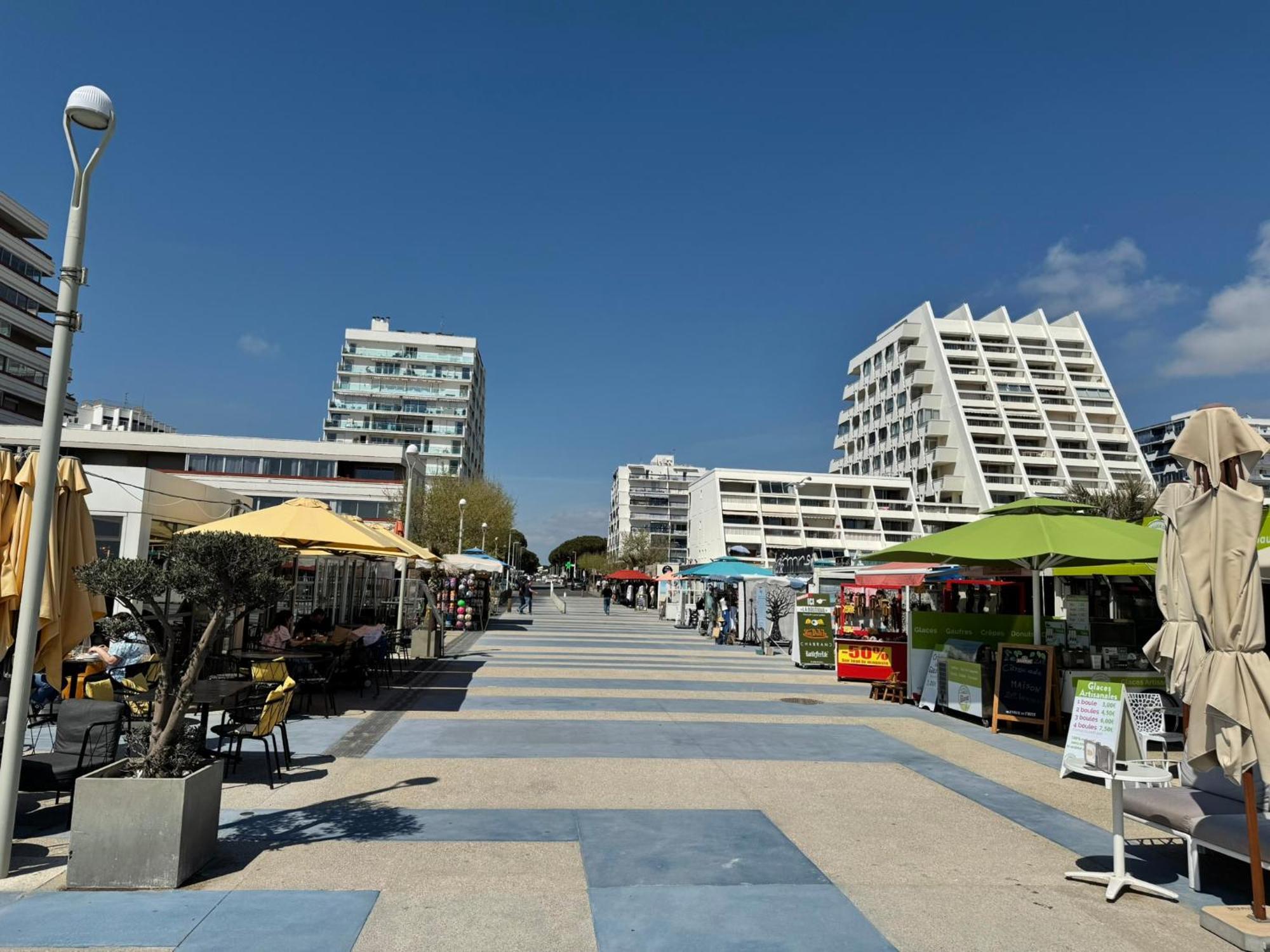 Appart Grande Motte Quartier Couchant - Parking - Balcon- Piscine - Plage 300M La Grande-Motte Exterior photo